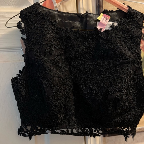 Prom Dress - Picture 2 of 8